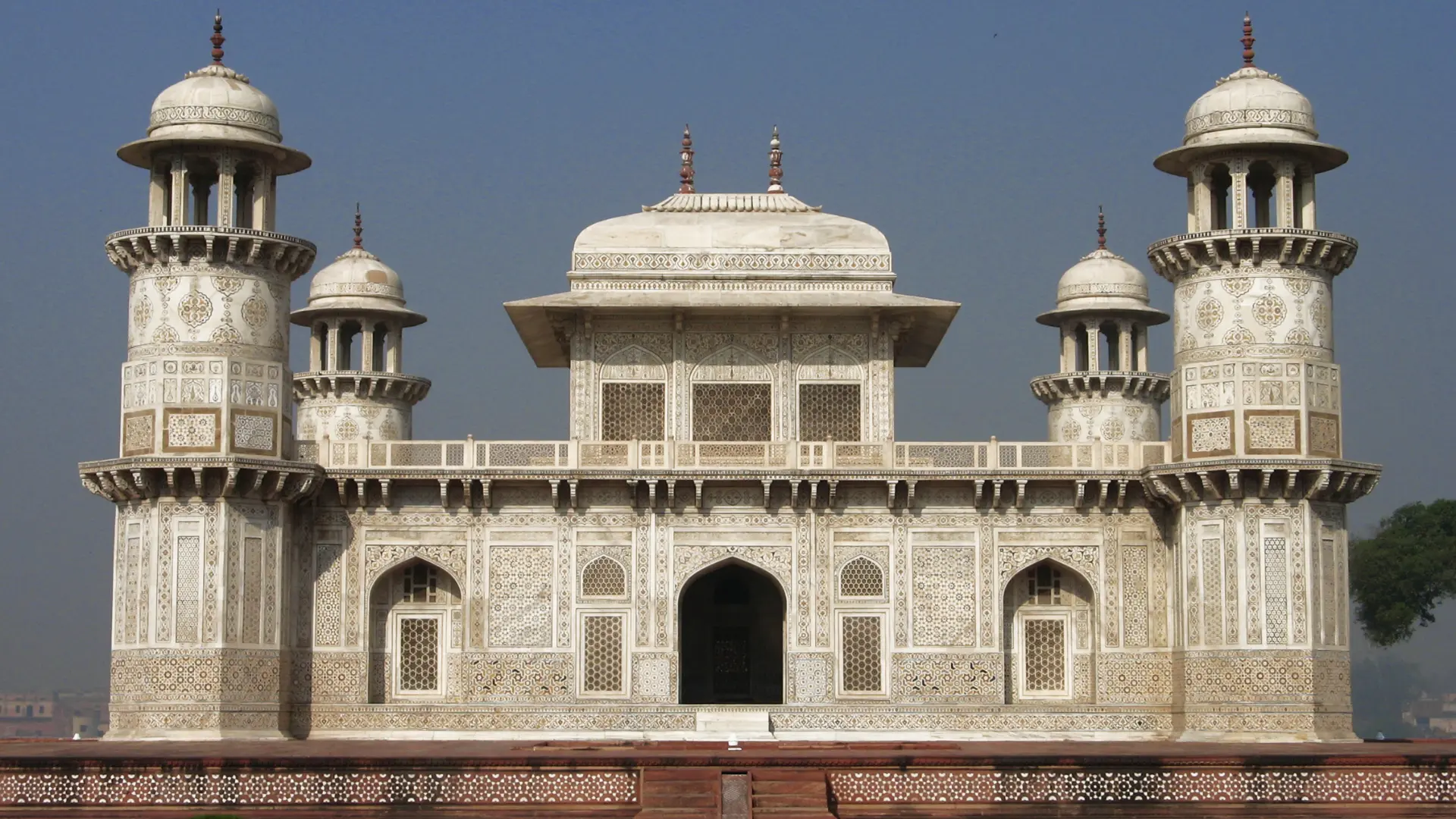 tomb of Itimad-ud-Daula