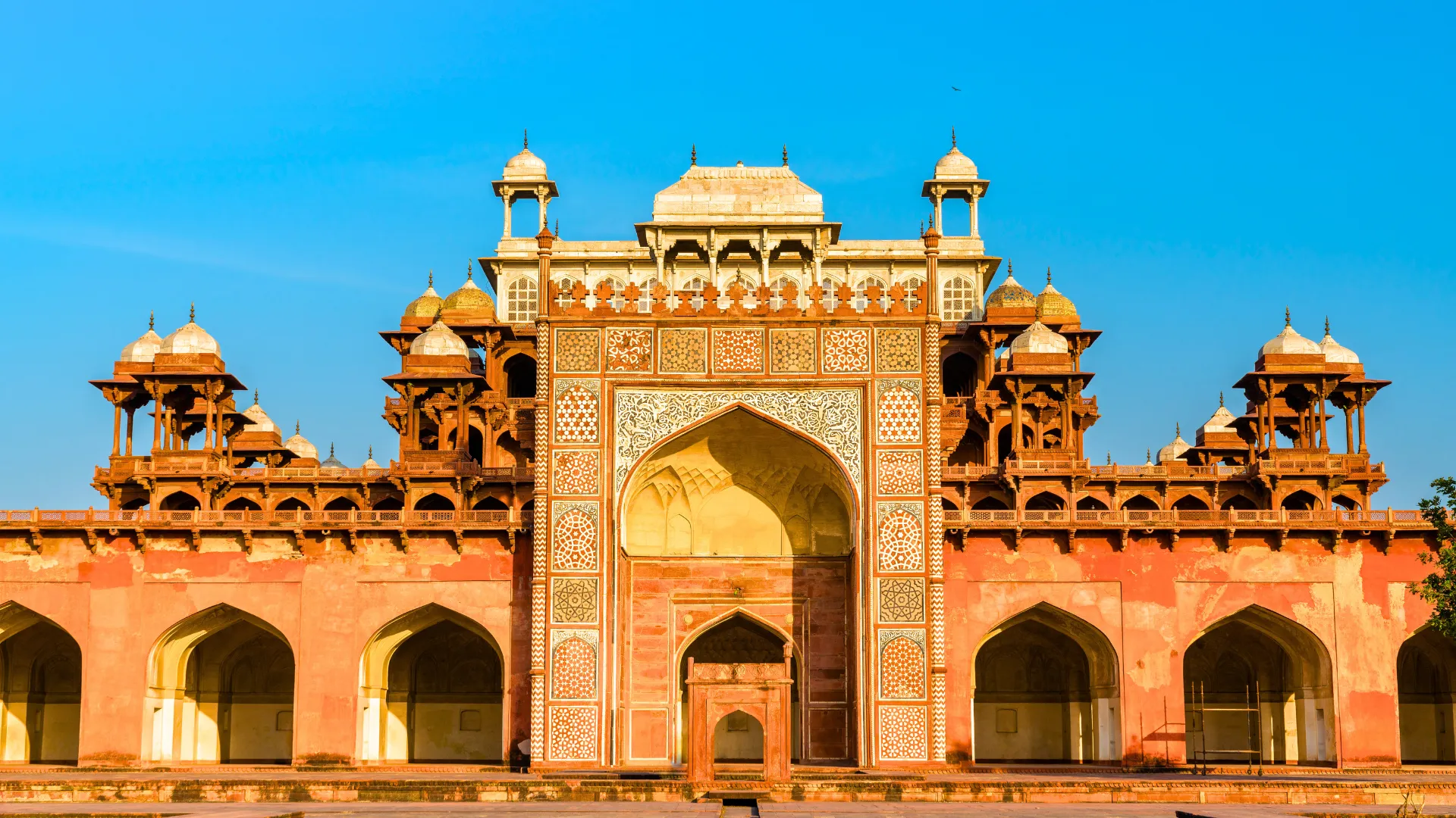 Agra Tomb